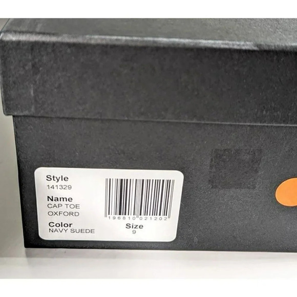 The Men's Store Men's Lace Up Cap Toe Dress Shoes Navy Suede Size 9 MSRP $195 - Picture 7 of 7